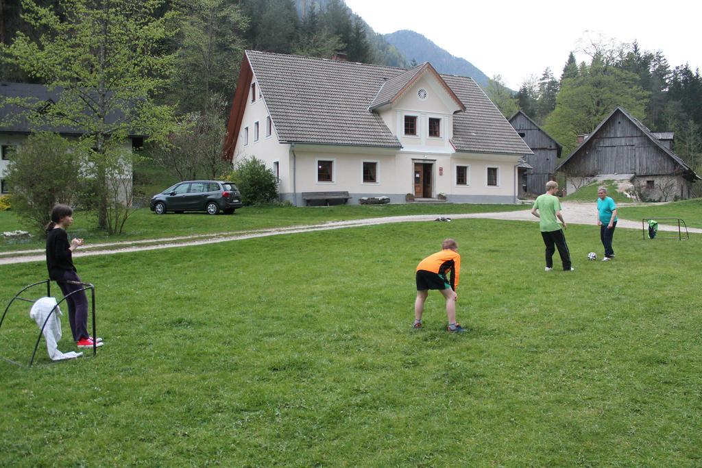 The Farmhouse Bevsek Osep Solcava Bagian luar foto