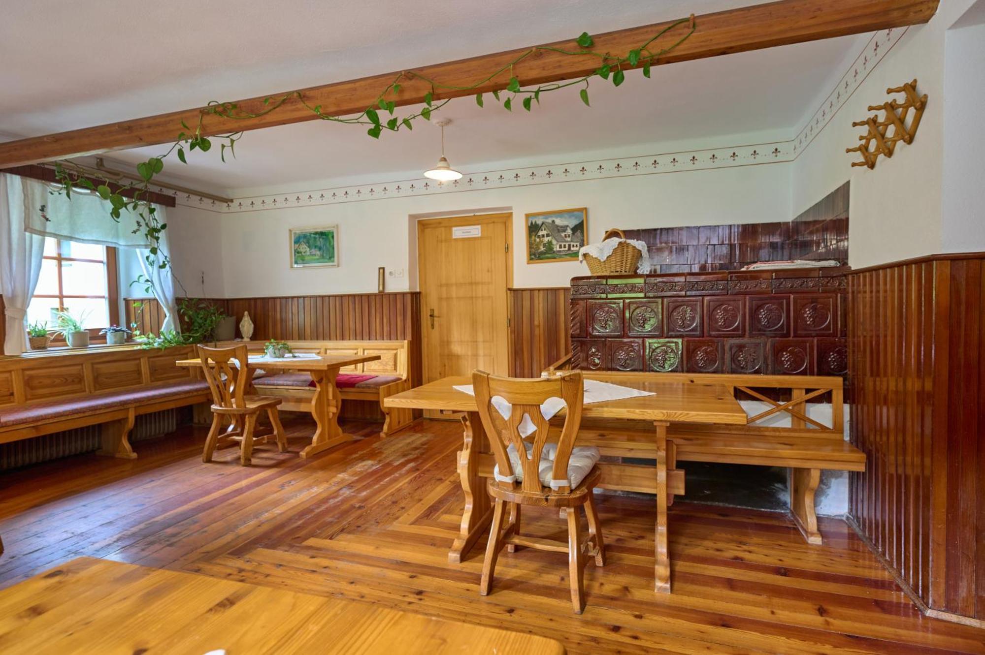 The Farmhouse Bevsek Osep Solcava Bagian luar foto
