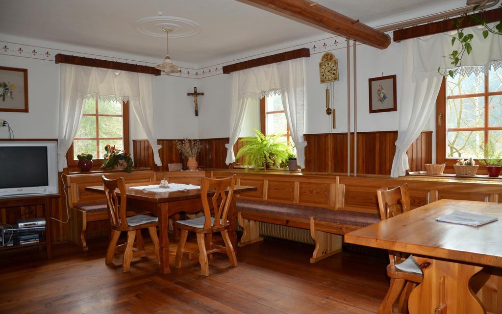 The Farmhouse Bevsek Osep Solcava Bagian luar foto